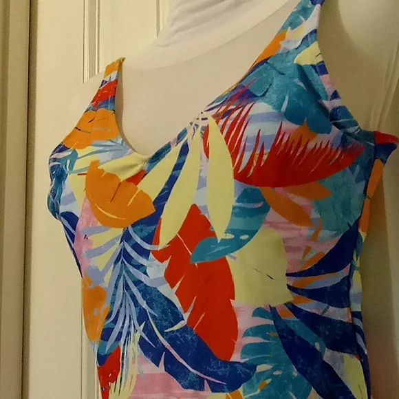 Old Navy Multicolor Tropical One Piece Swimsuit - Picture 2 of 12